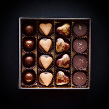 Lataa kuva Galleria-katseluun, 16 kpl Joulukonvehtirasia (VEG)
