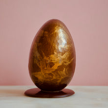 Lataa kuva Galleria-katseluun, Tummasuklaa Pääsiäismuna &amp; 2 kpl Kinuskikonvehtia VEGAANINEN
