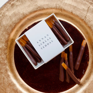 Tummasuklaa & Candied Orange Peels 80g